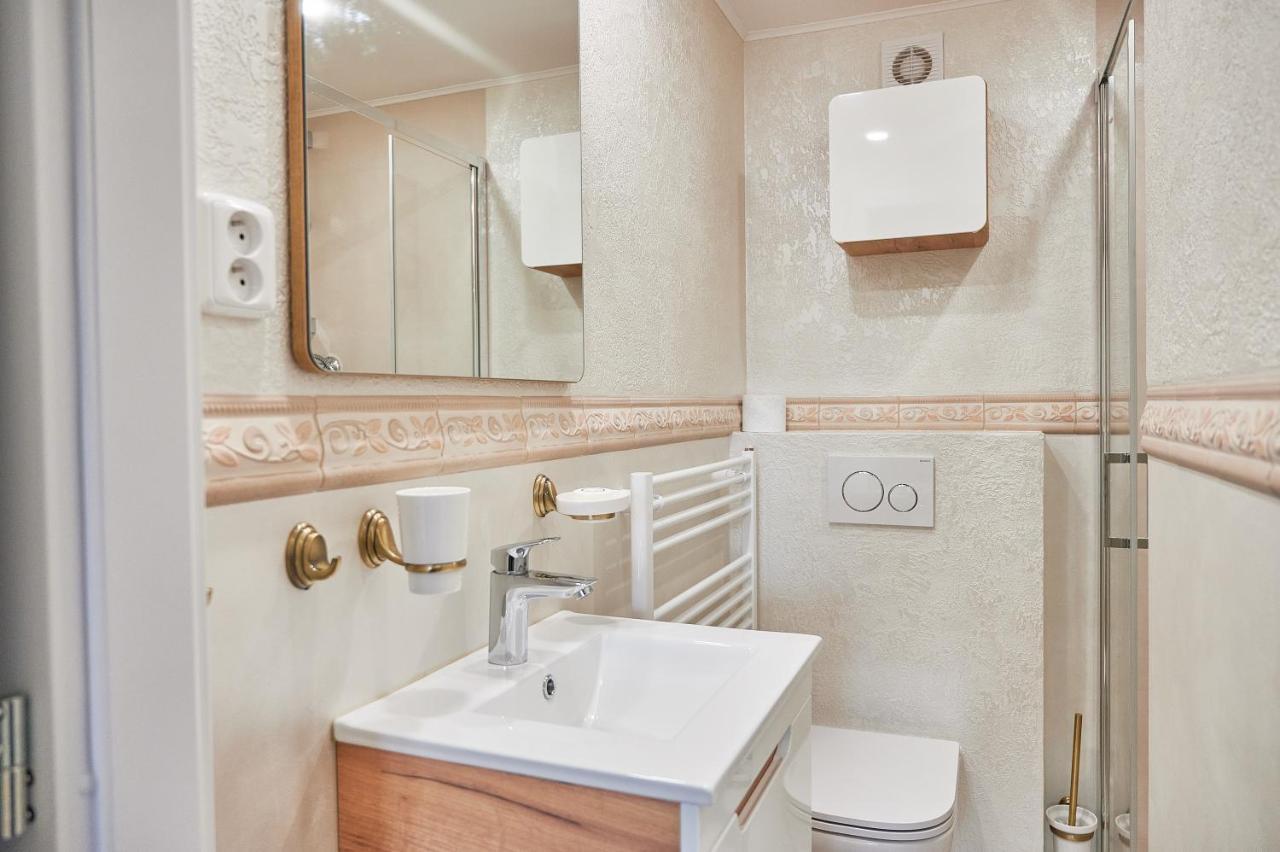 "Na Skale " Apartment In Center, Free Parking ボイニツェ エクステリア 写真